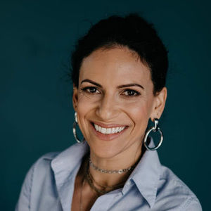 Meet your Posher, Aline